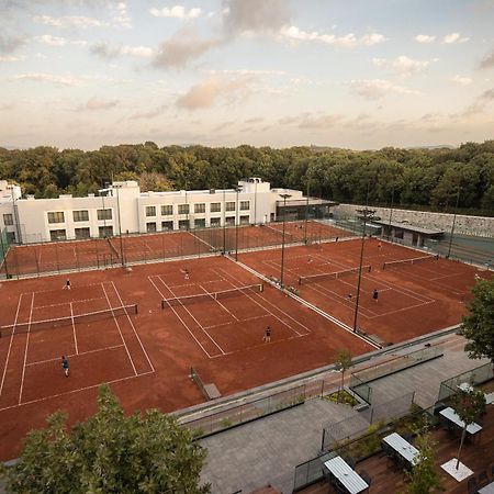 Inventist Hotel Sports Academy Istanboel Buitenkant foto