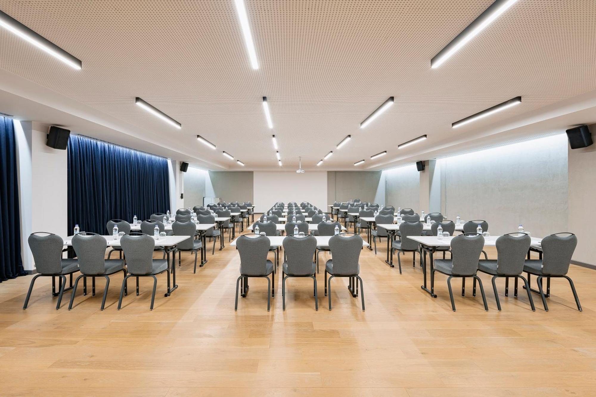 Inventist Hotel Sports Academy Istanboel Buitenkant foto